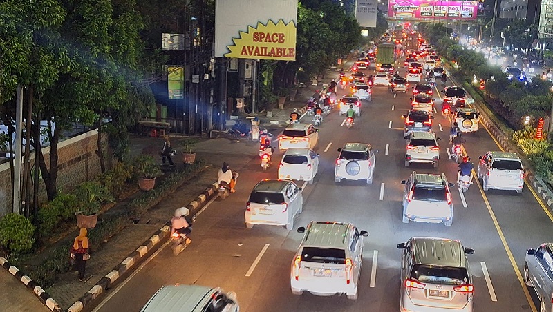 Jalan Ahmad Yani Kota Bekasi menjadi salah satu titik kemacetan. (Foto: Repro)