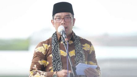 Gubernur Ridwan Kamil di acara pembukaan Musyawarah Wilayah l Muhammadiyah Jabar ke-21 di Stadion Ranggajati Sumber, Kabupaten Cirebon/Repro