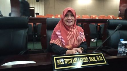 Anggota Komisi III DPRD Kota Bekasi, Eka Widyani Latief. -