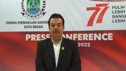 Wakil Ketua Komisi III, DRPD Kota Bekasi, Bambang Supriyadi. (Foto: Repro)